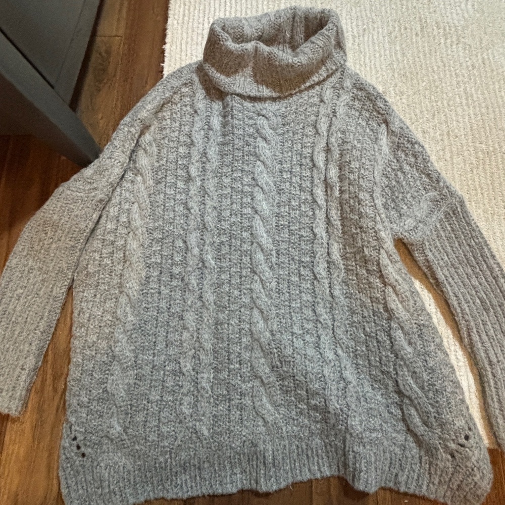 Grey chunky sweater